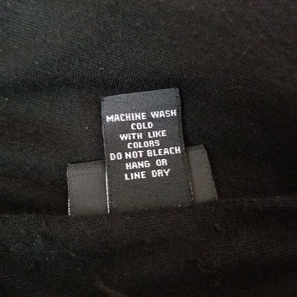 Forever21 Short Sleeve Forever Tee. Size M. - Picture 5 of 5